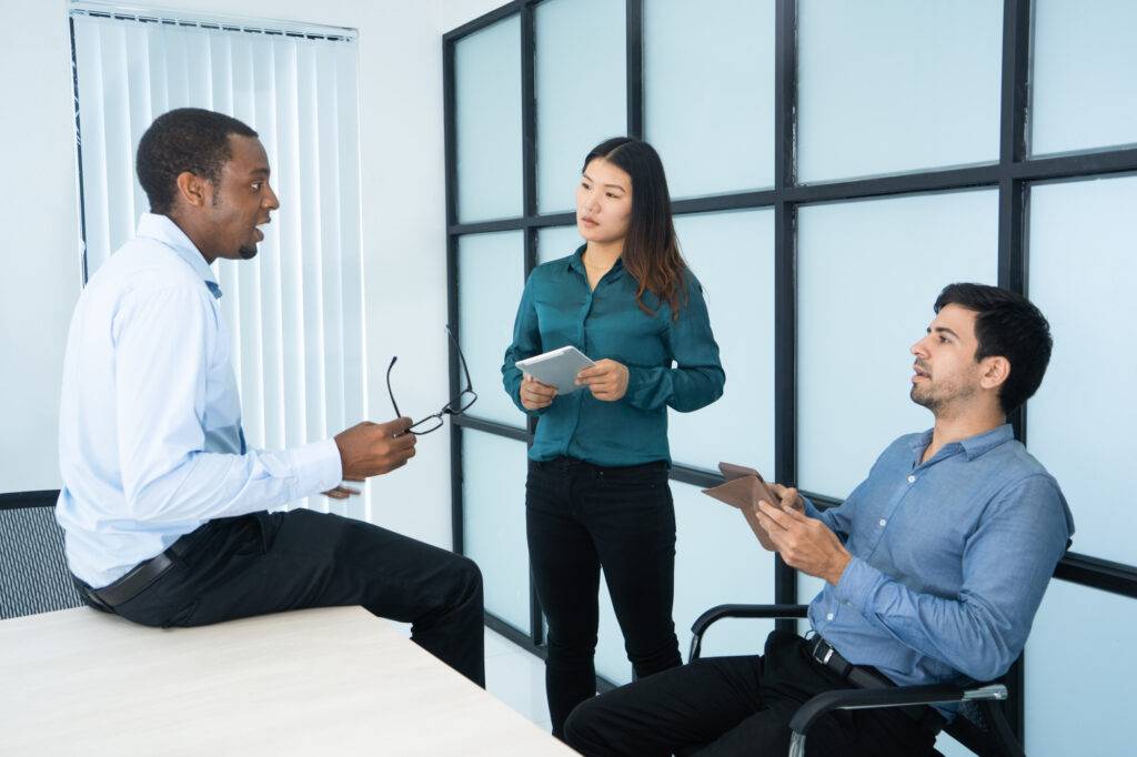 Corporate-Life-Coaching-in-Mauritius:-Dr-Krishna-Athal’s-Leadership-Approach